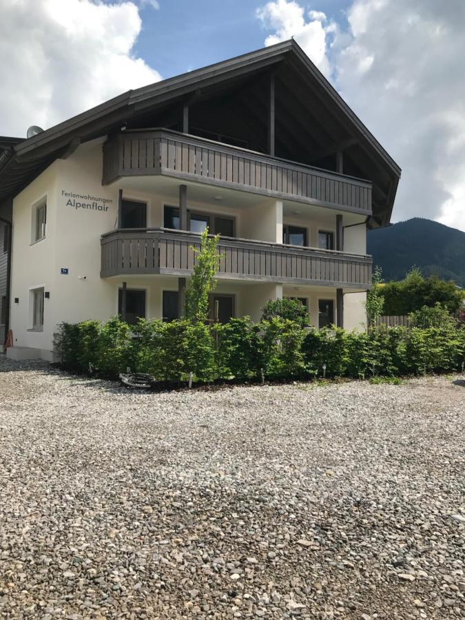 Ferienwohnungen Alpenflair - Barrierefrei Urlauben Оберамергау Екстериор снимка